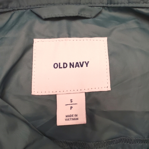 Old Navy Rain Jacket - Picture 5 of 5